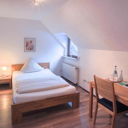 בוקסטהודה Hotel Ovelgoenner Hof מראה חיצוני תמונה